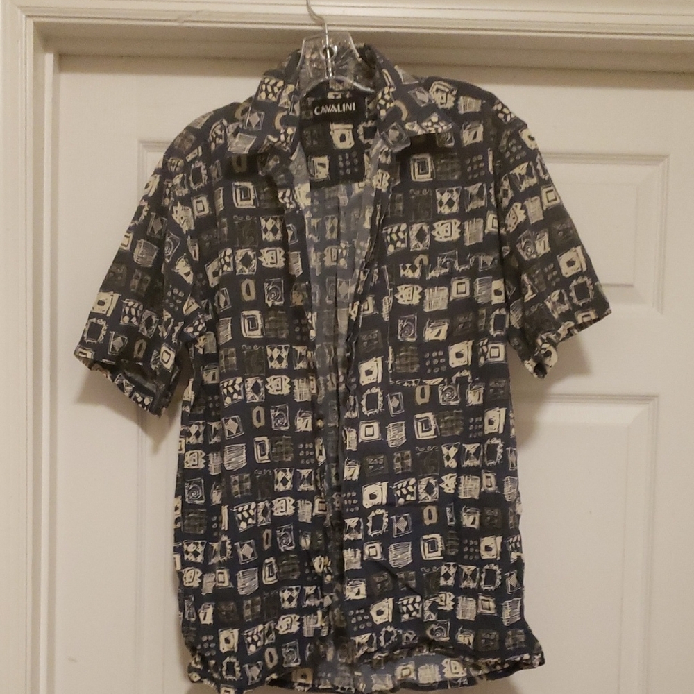 Cavalini Men's Shirt with Navy and Cream Geometric Design